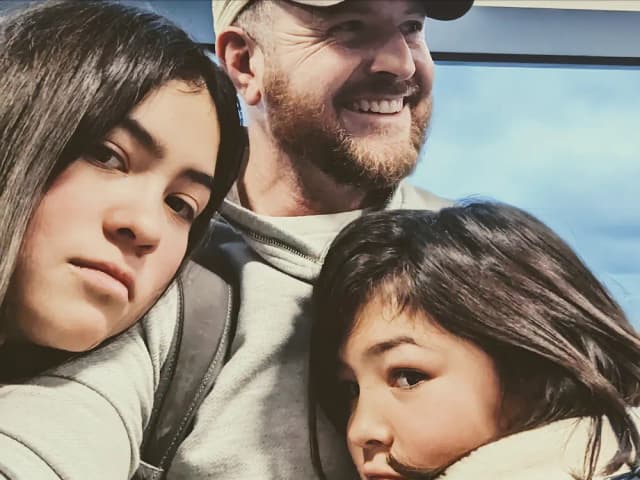 The whole fam